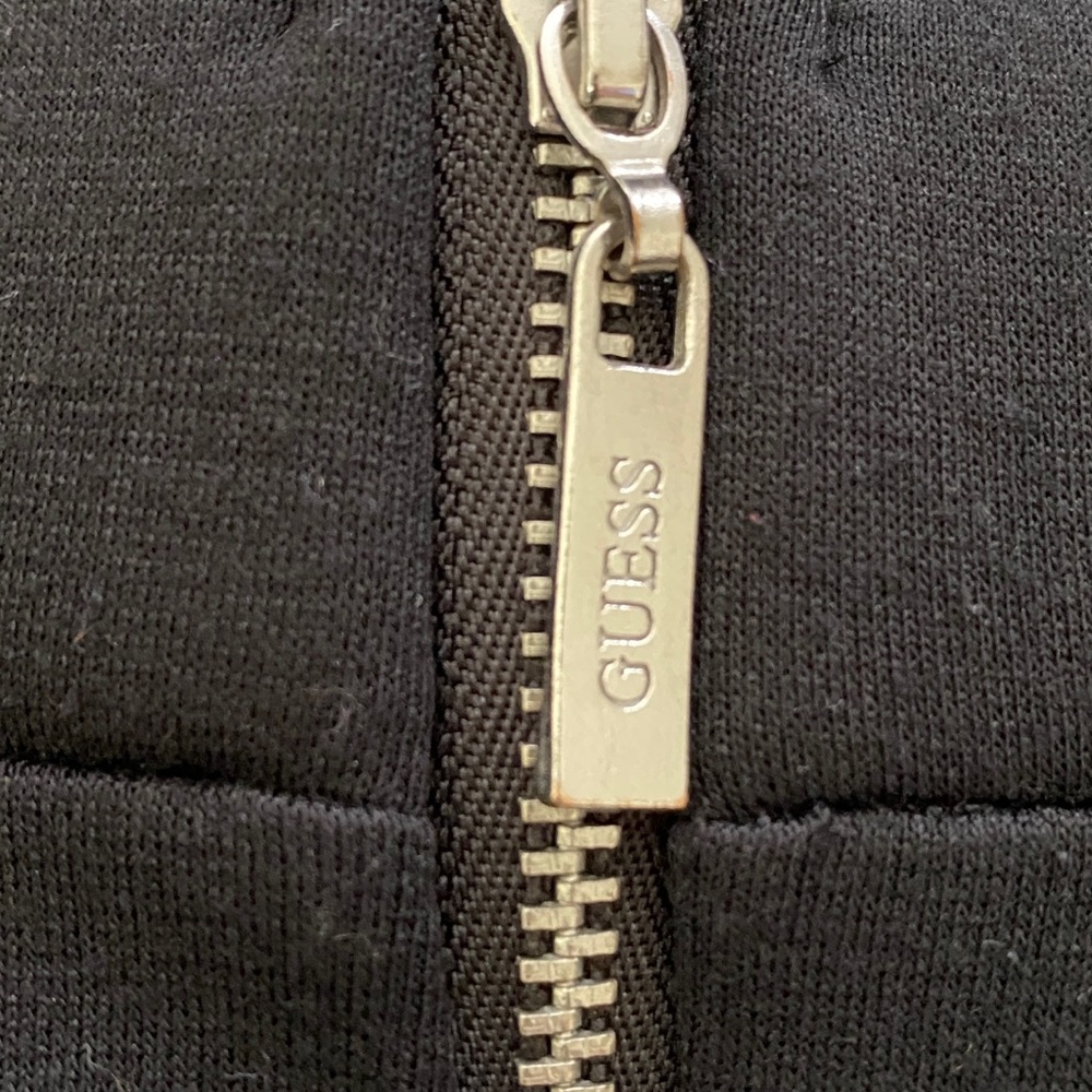 GUESS  Set - Picture 11 of 13